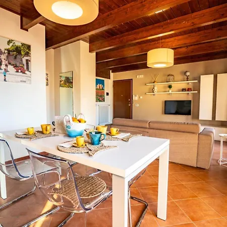 Apartament Attico 14 *